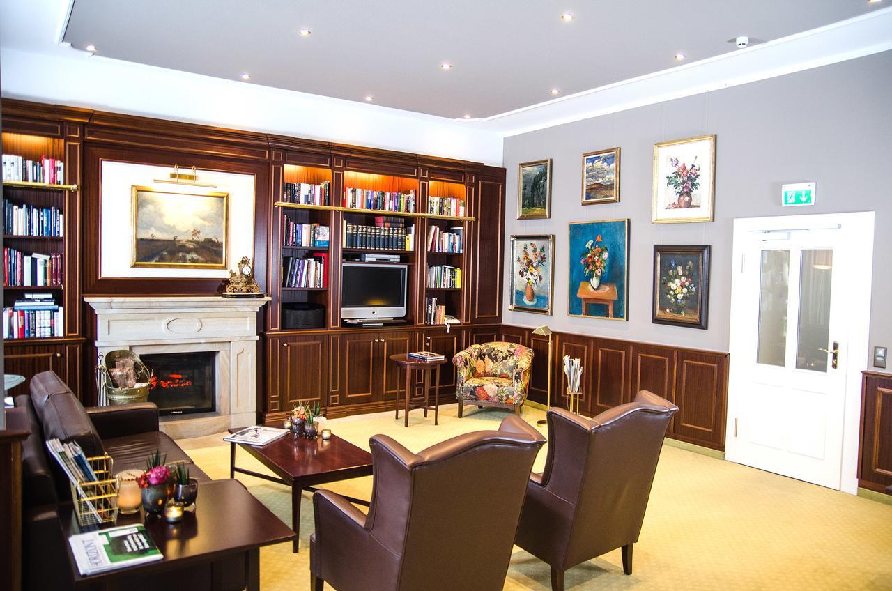 מונסטר Hotel Kaiserhof מראה חיצוני תמונה